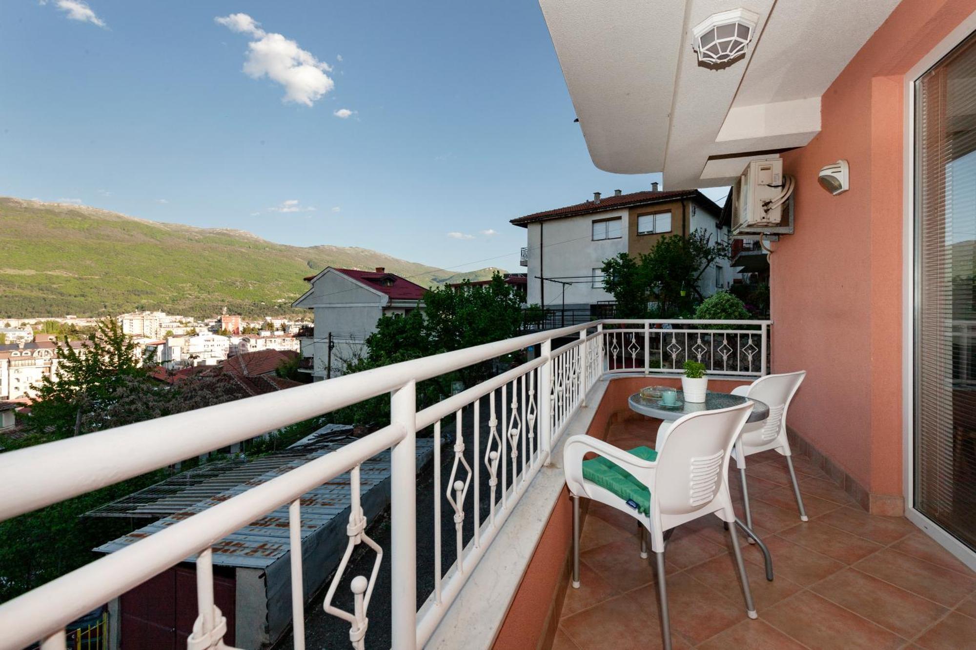 Boris & Matej Apartments Ohrid Bagian luar foto