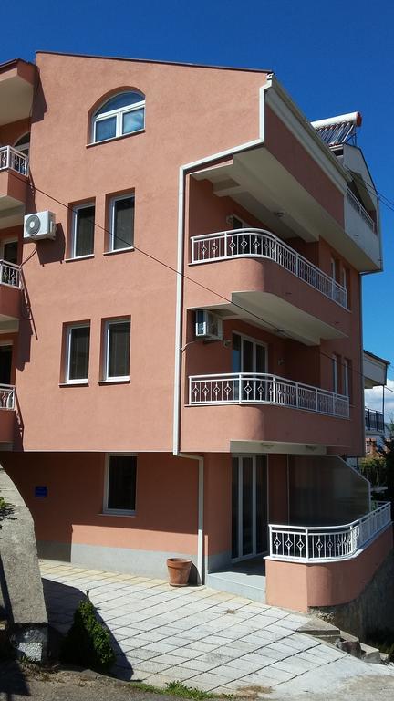 Boris & Matej Apartments Ohrid Bagian luar foto